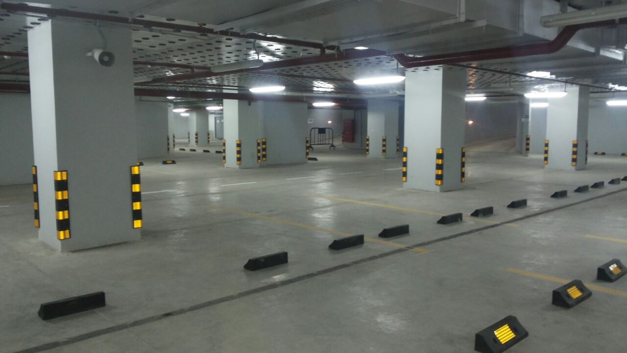 Read more about the article طبقات ايبوكسي علي الخرسانلة